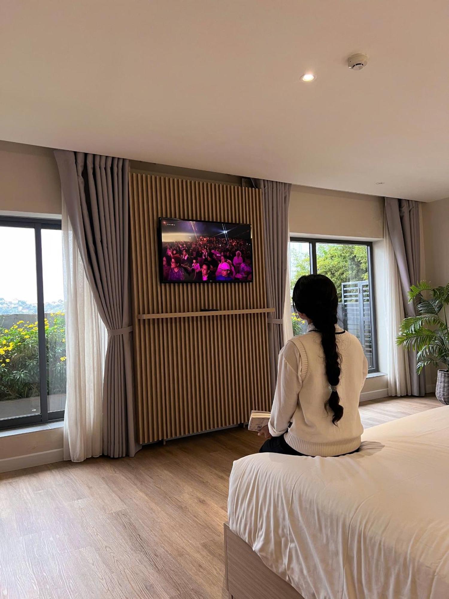 เดอะ ลุกซ์ โฮเต็ล ดาลัต Hotel ดาลัด ภายนอก รูปภาพ