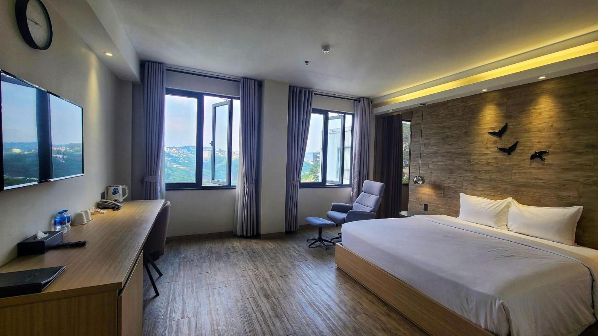 เดอะ ลุกซ์ โฮเต็ล ดาลัต Hotel ดาลัด ภายนอก รูปภาพ