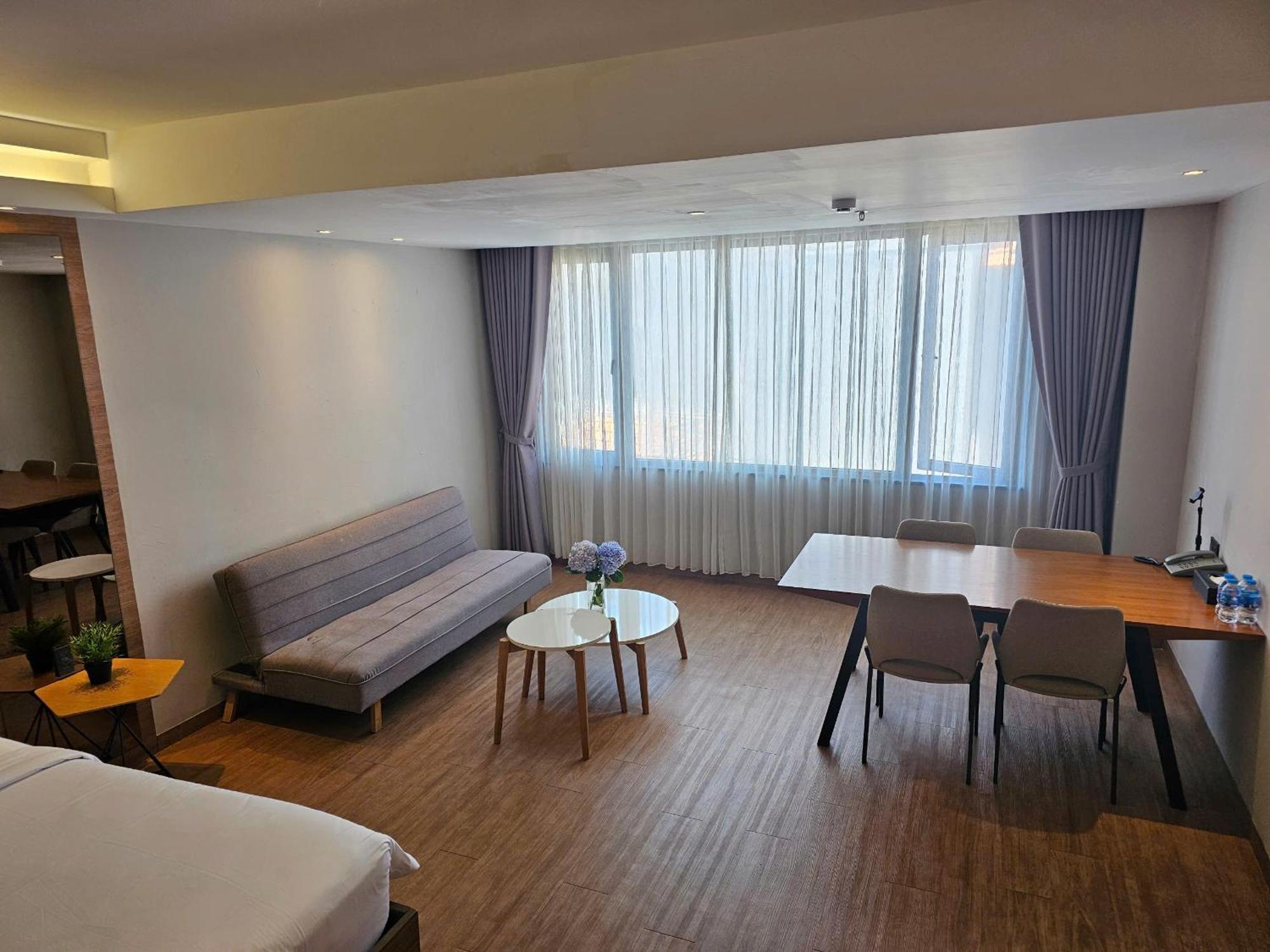 เดอะ ลุกซ์ โฮเต็ล ดาลัต Hotel ดาลัด ภายนอก รูปภาพ